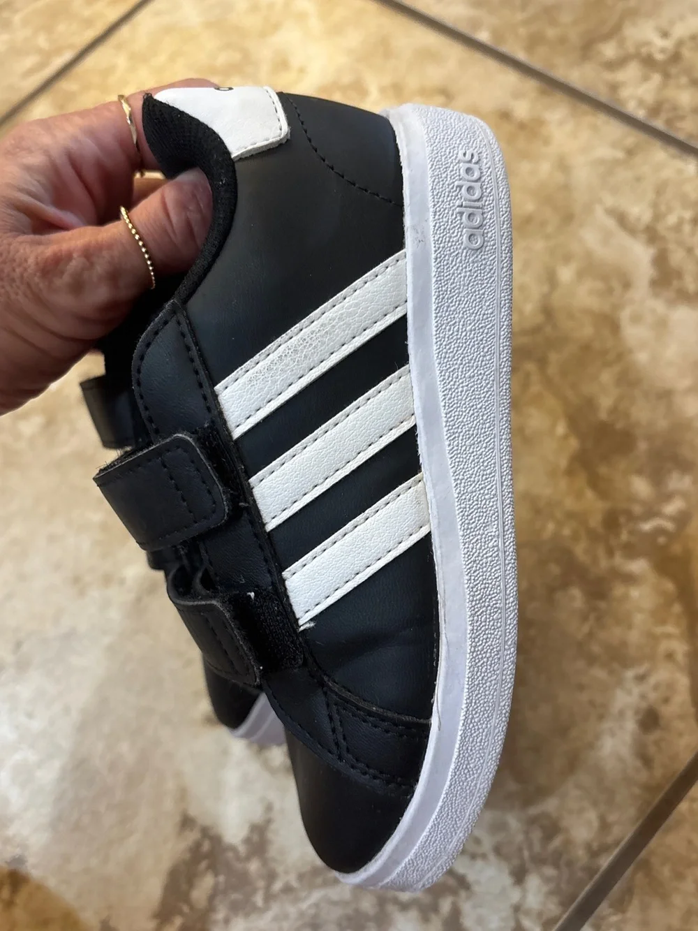 adidas black white